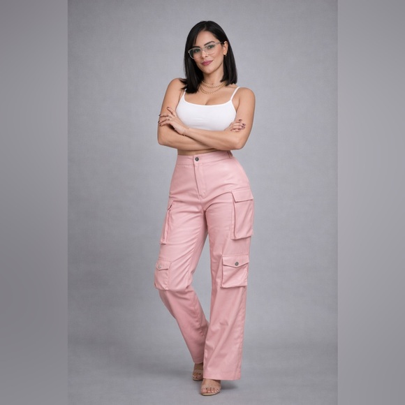 💞 Blush Power Luxe Cargo Pants - Picture 9 of 15